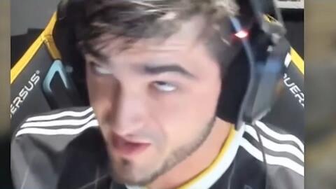 犯规控制和 犯规控制和